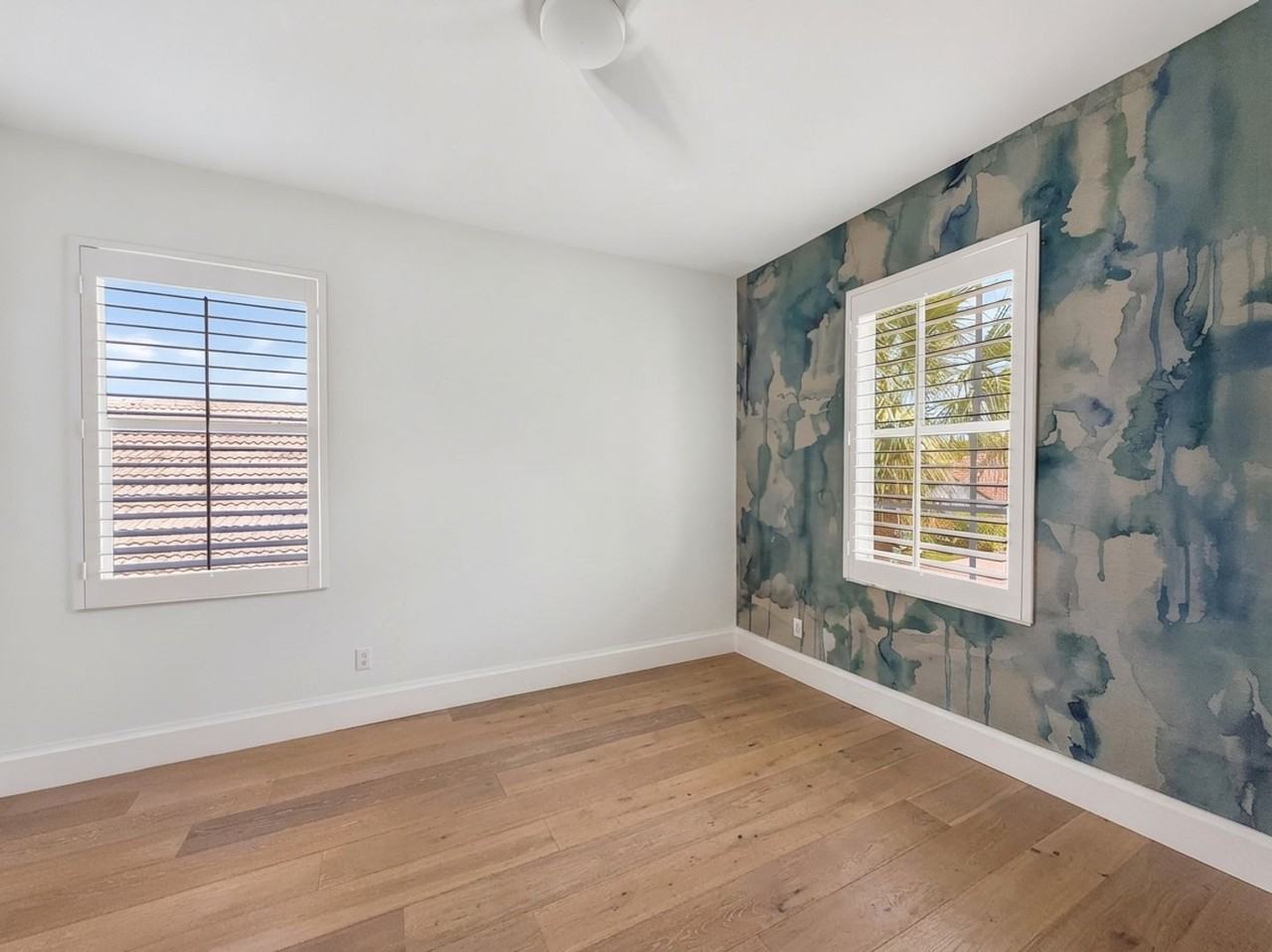 6772 Southern Oak Ct - Photo 7 of 32