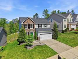featured image of 4435 Sunset Dr