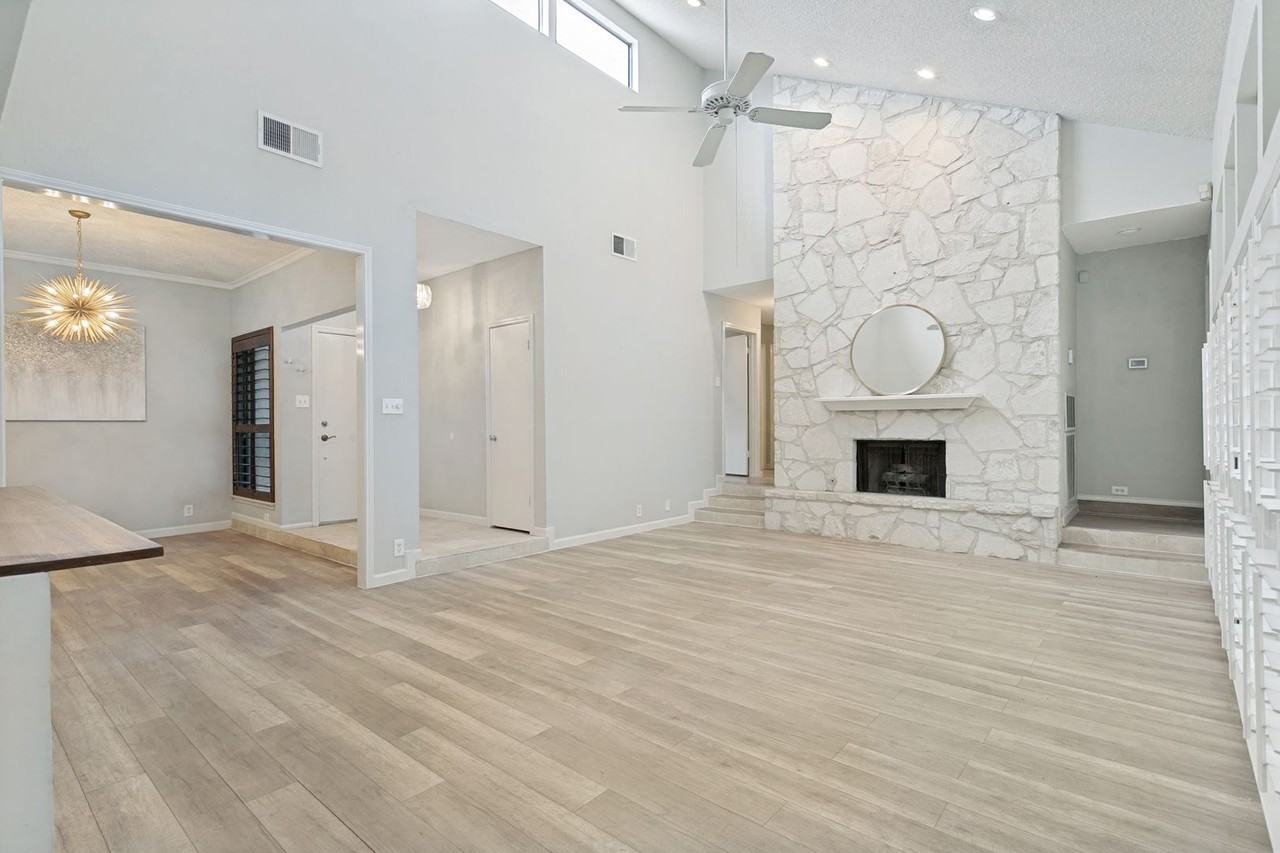 8510 Watchtower St - Photo 6 of 25