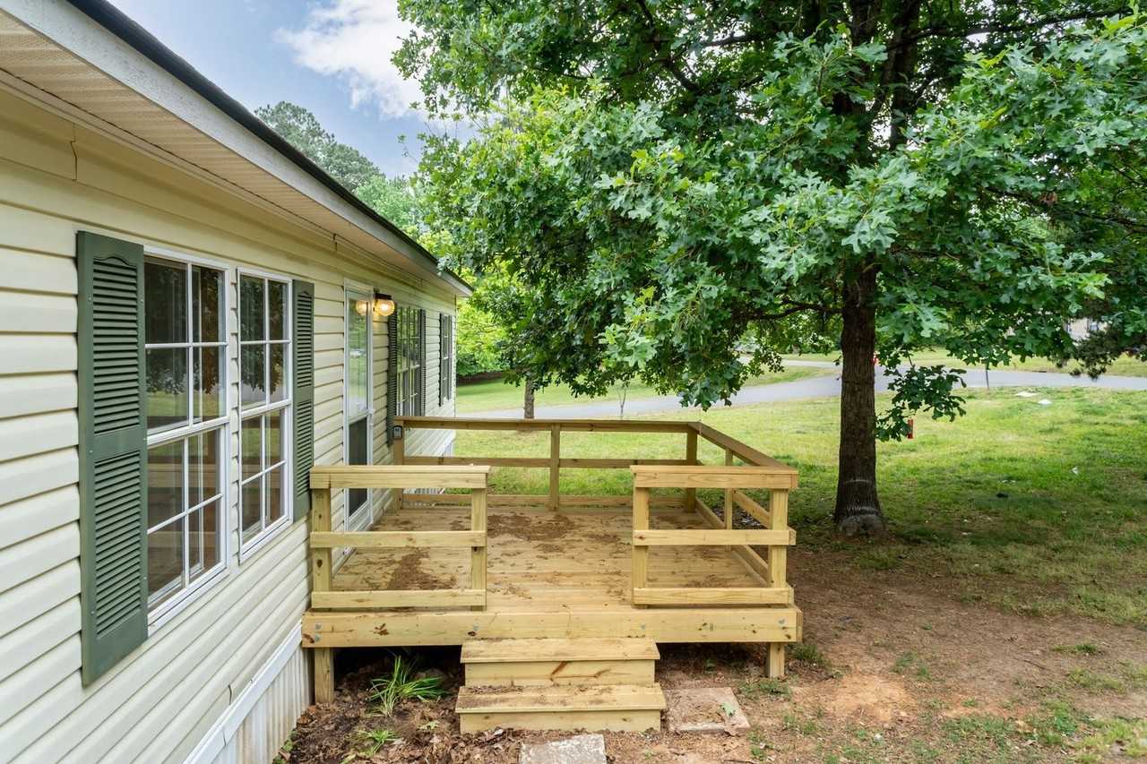 125 Barracks Rd - Photo 4 of 24