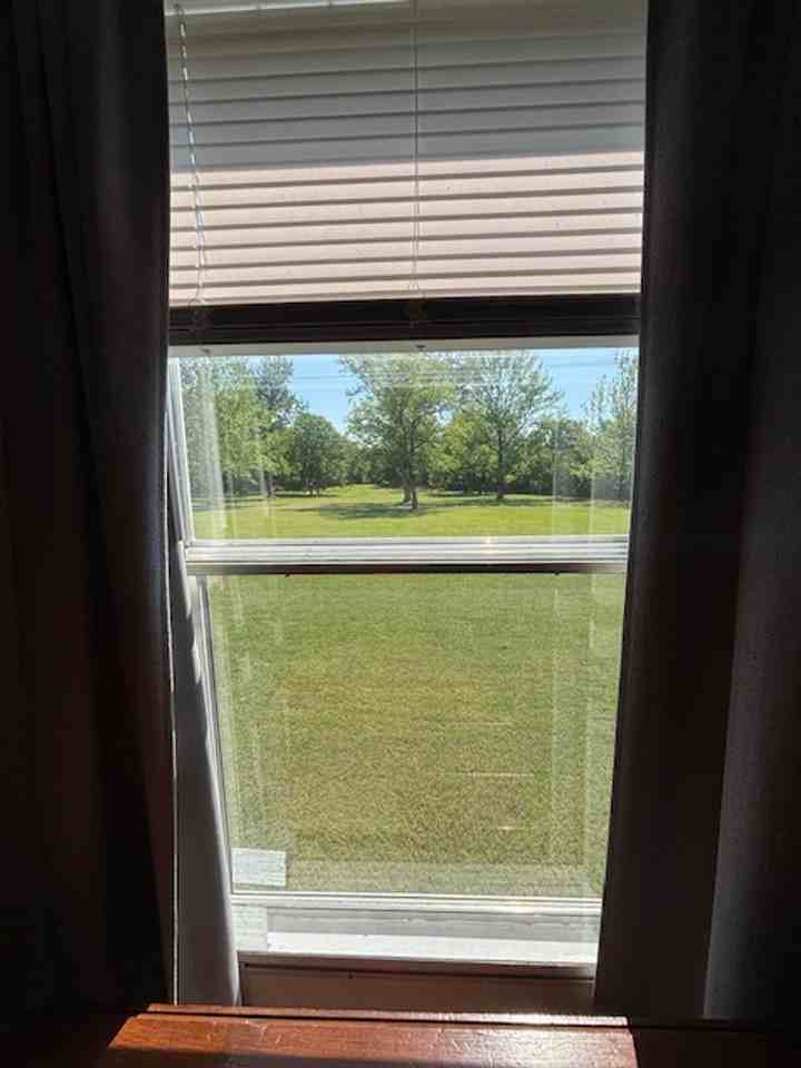139 E Military Rd - Photo 3 of 27