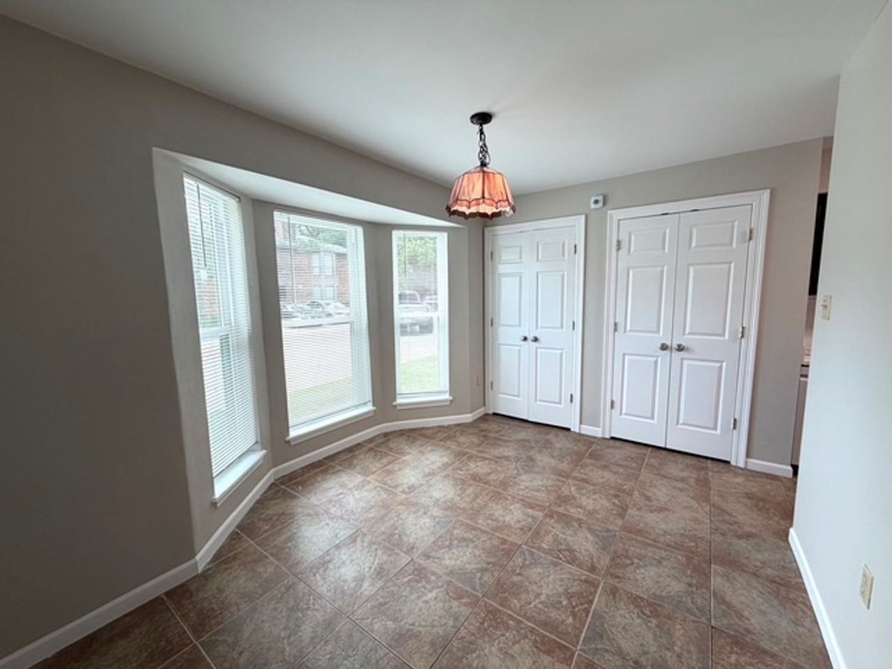 2021 S Brightside View Dr #C - Photo 6 of 19