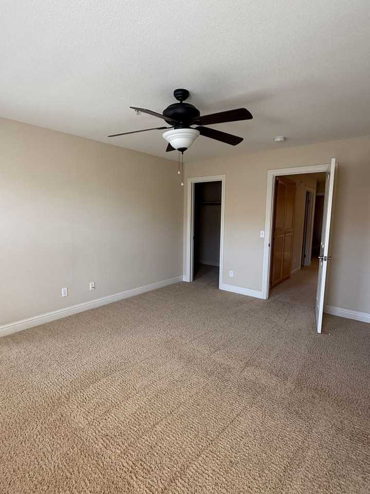 185 Johnson St - Photo 7 of 11
