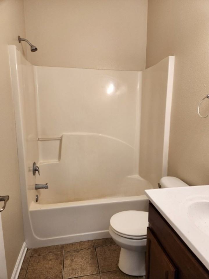 9173 Cedar Ct - Photo 6 of 10