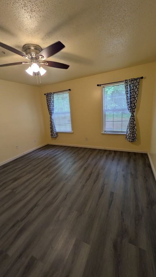 417 Ridge Creek Dr - Photo 5 of 9
