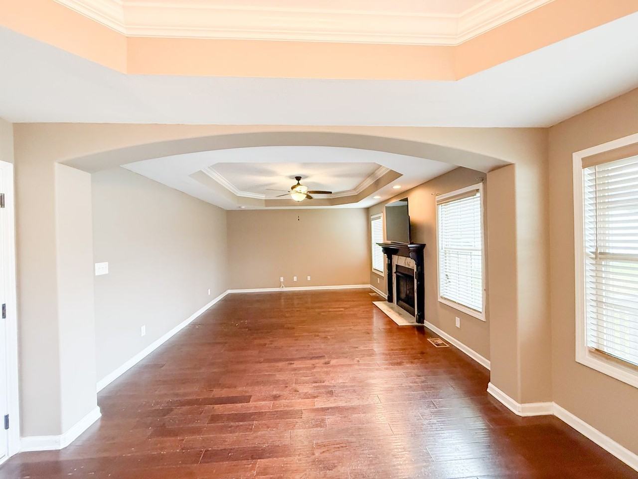 324 Winter Terrace Ln - Photo 3 of 20