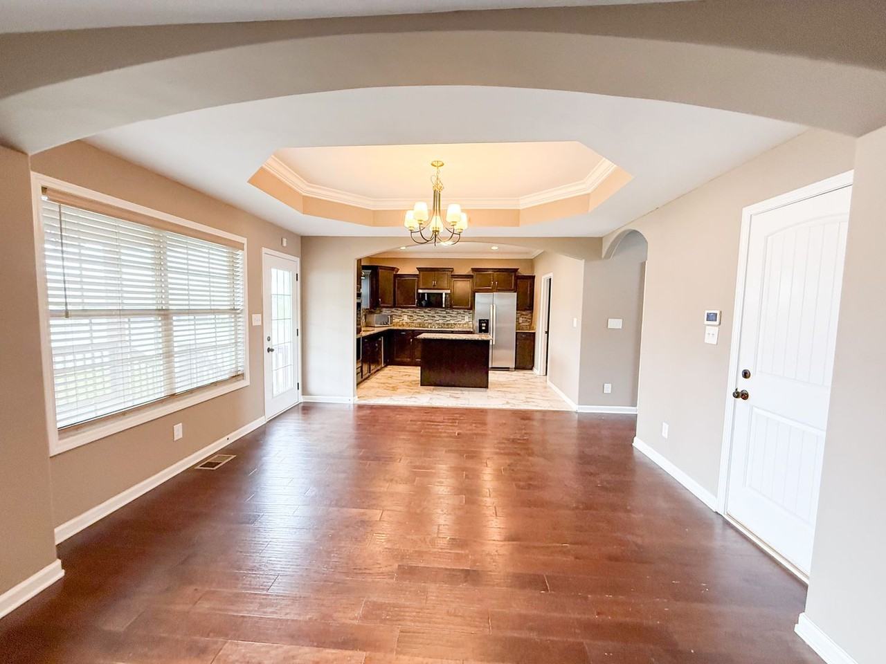 324 Winter Terrace Ln - Photo 4 of 20