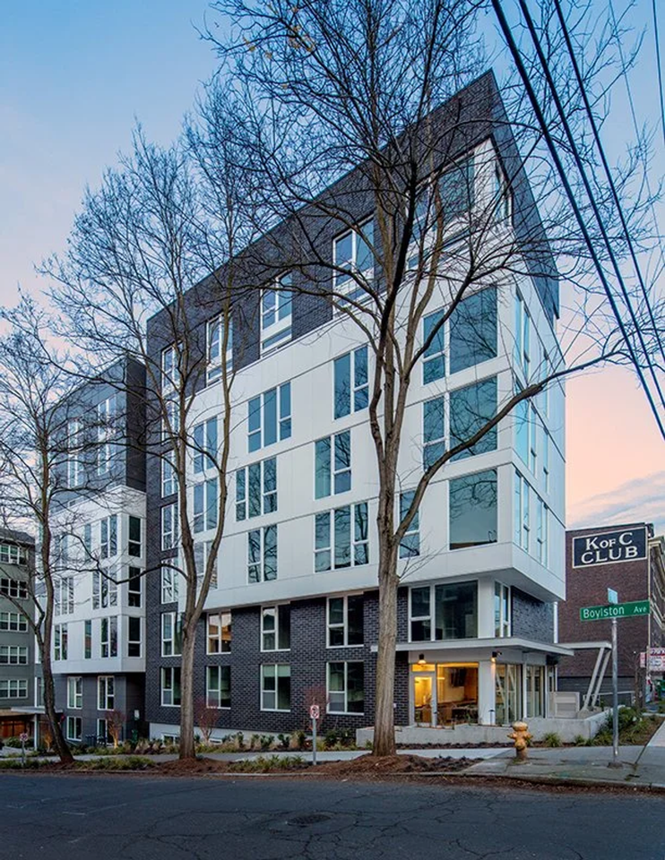 Boylston Flats | 1404 Boylston Ave Seattle WA 98122 - Photo 2 of 50