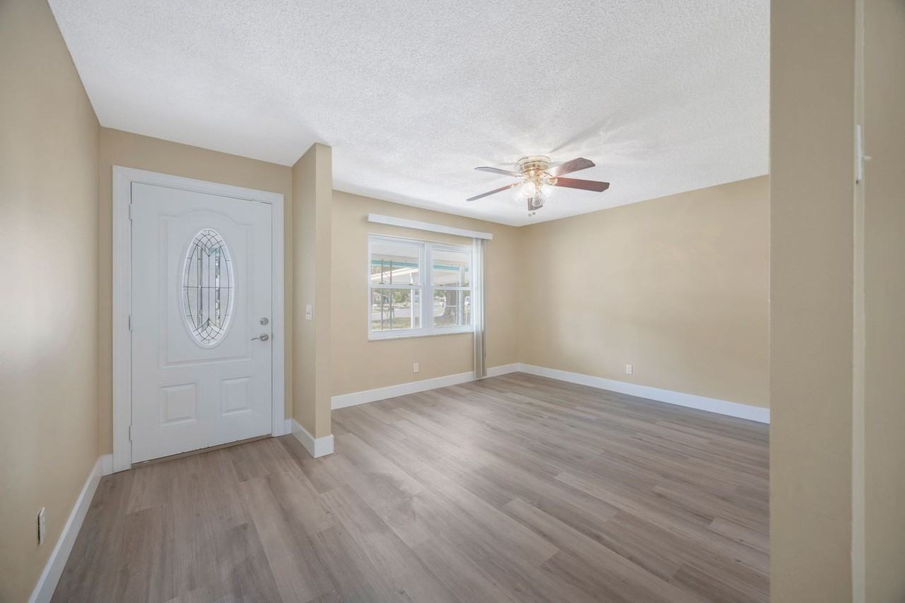 5840 Langston Dr - Photo 2 of 28
