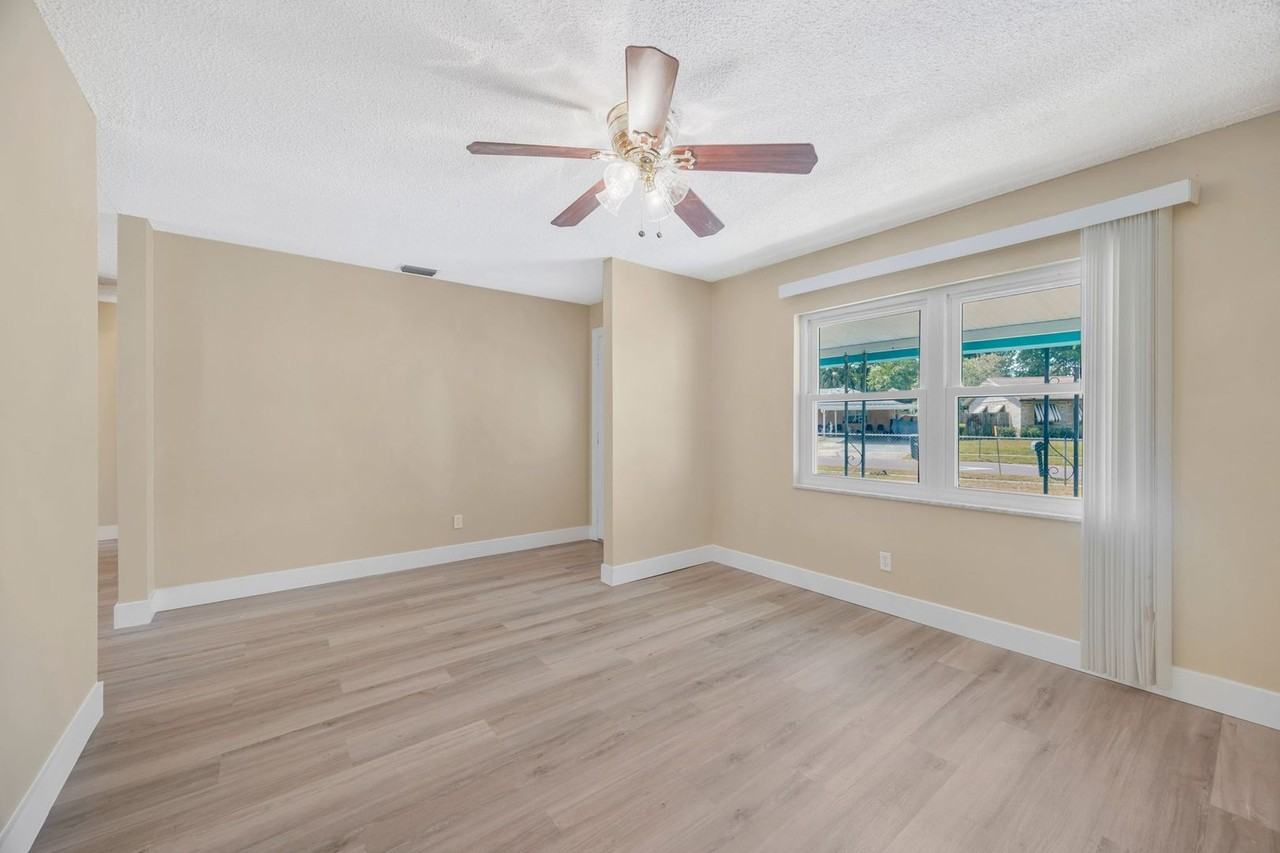 5840 Langston Dr - Photo 6 of 28