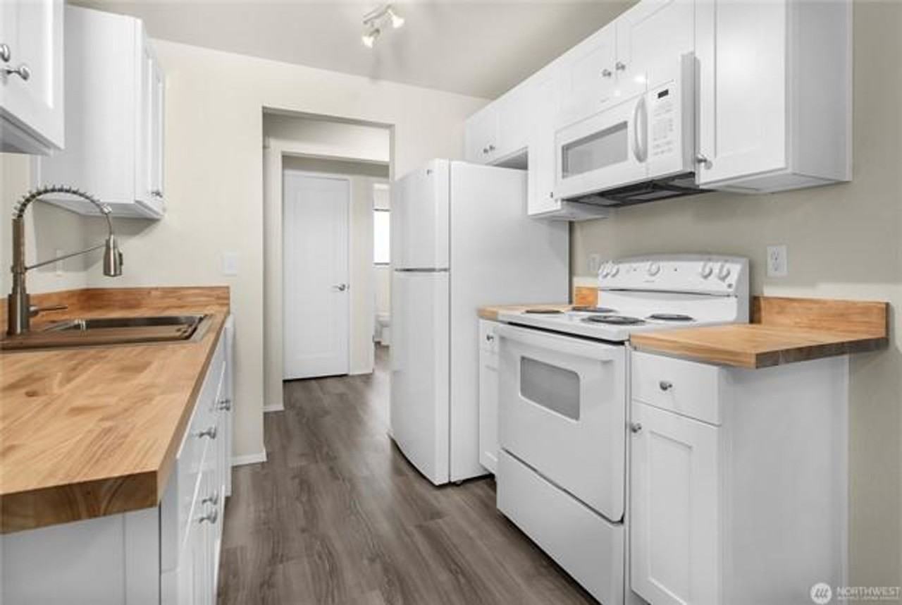 4722 Carpenter Rd Se - Photo 6 of 17