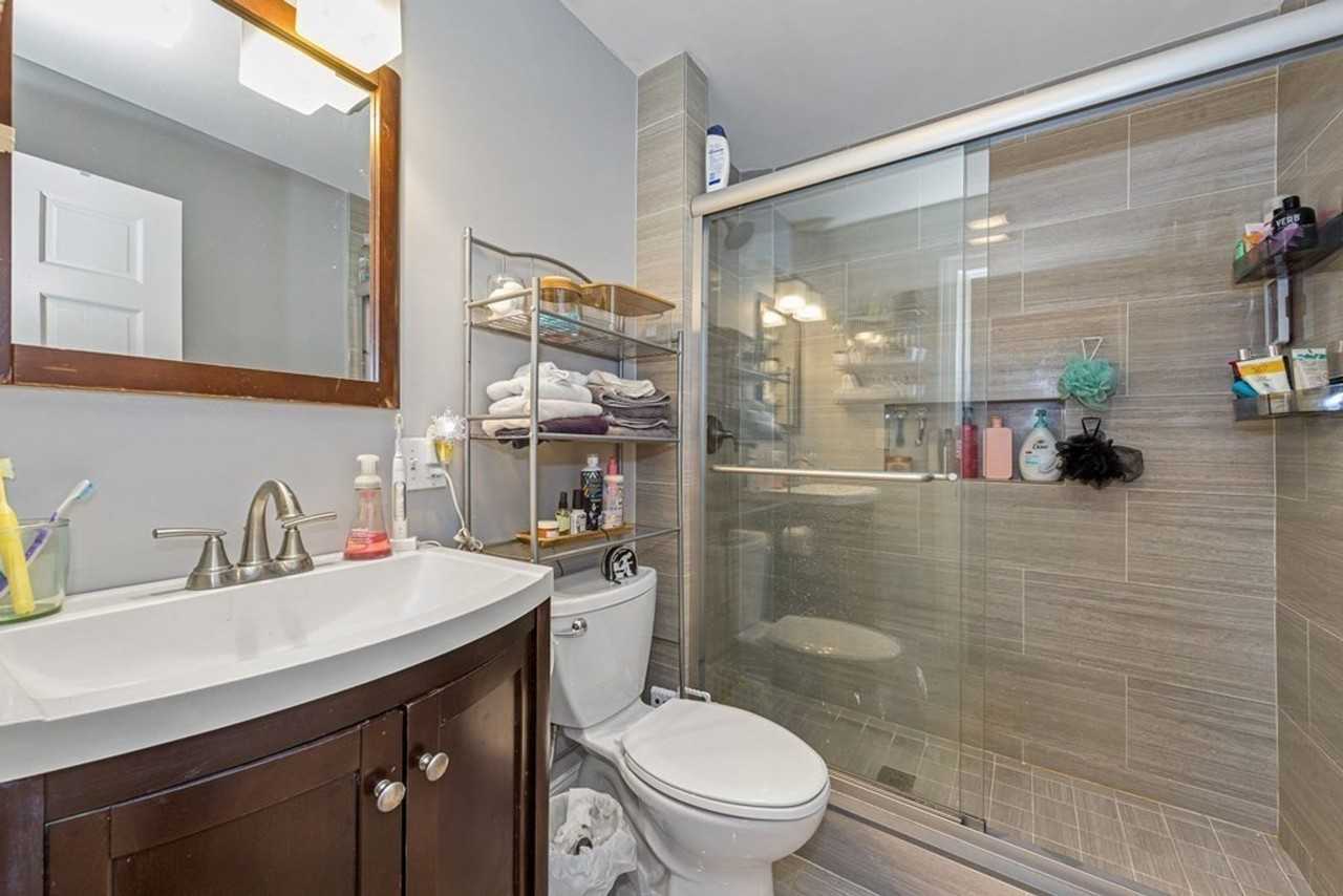 14 Sewall St - Photo 5 of 26