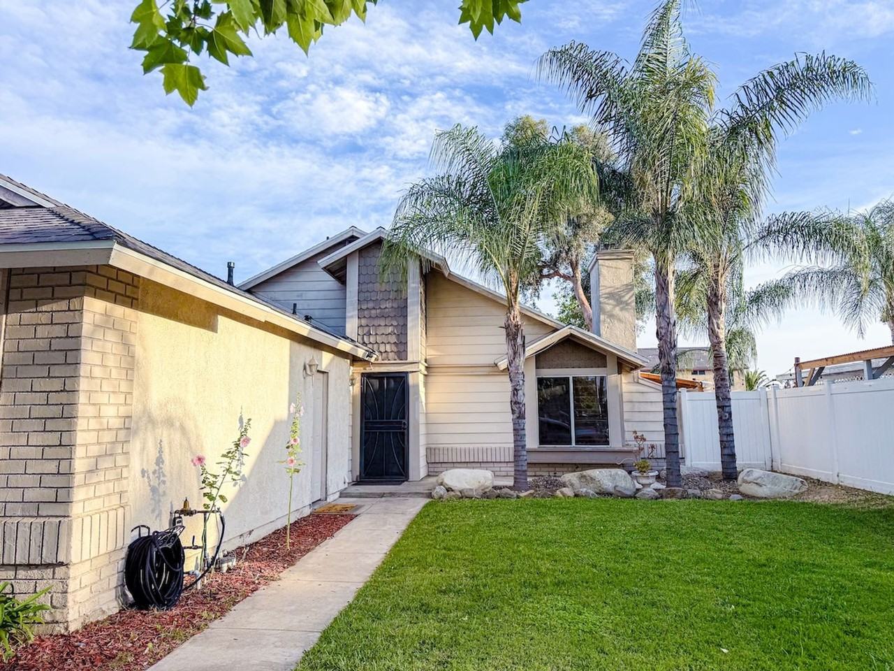 25409 Beantree Ct - Photo 3 of 3