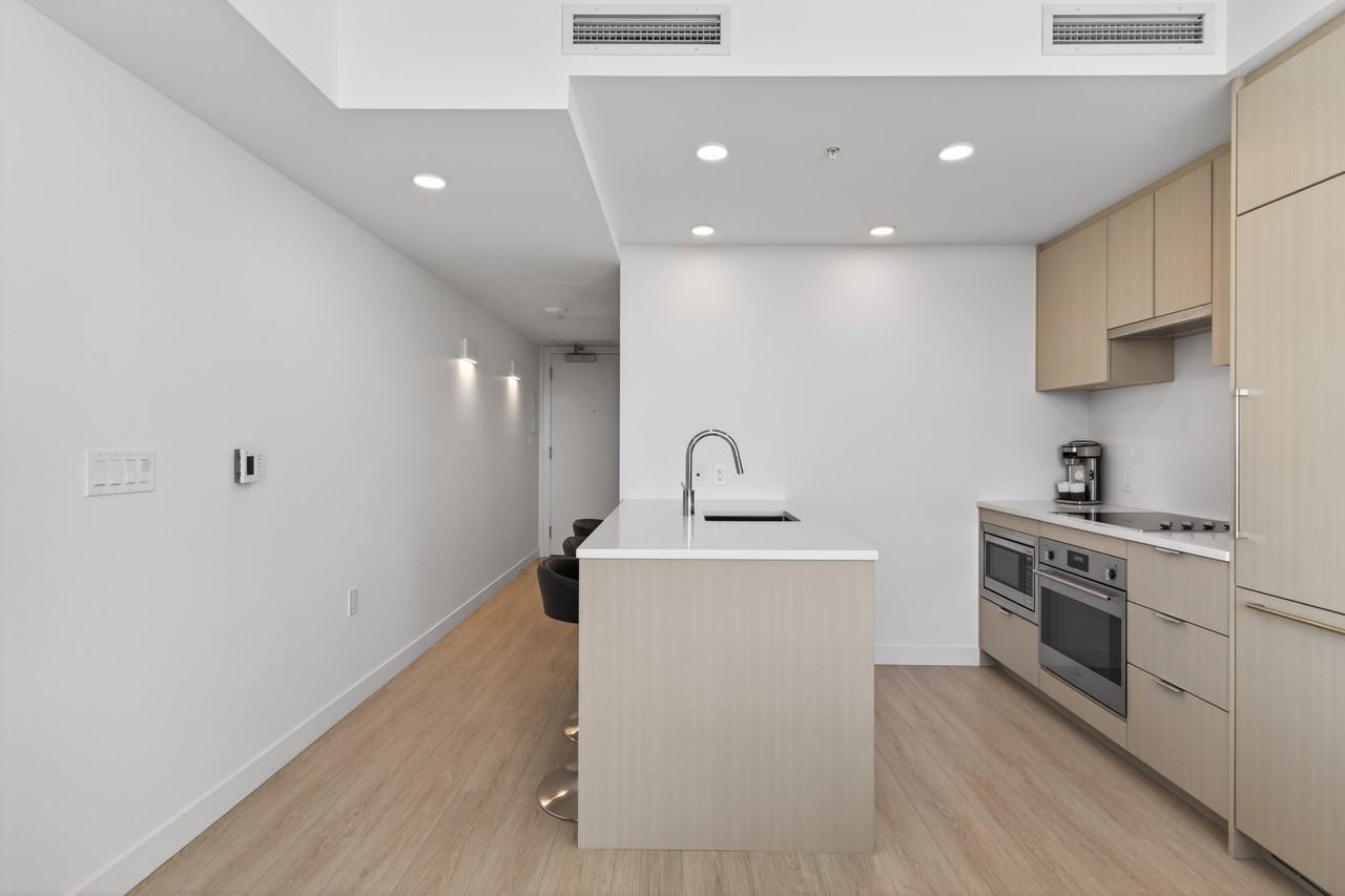 13675 107A Avenue #3203 - Photo 6 of 34