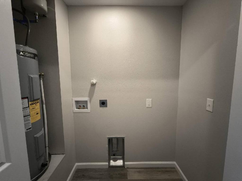 4116 W 56th Pl - Photo 4 of 16