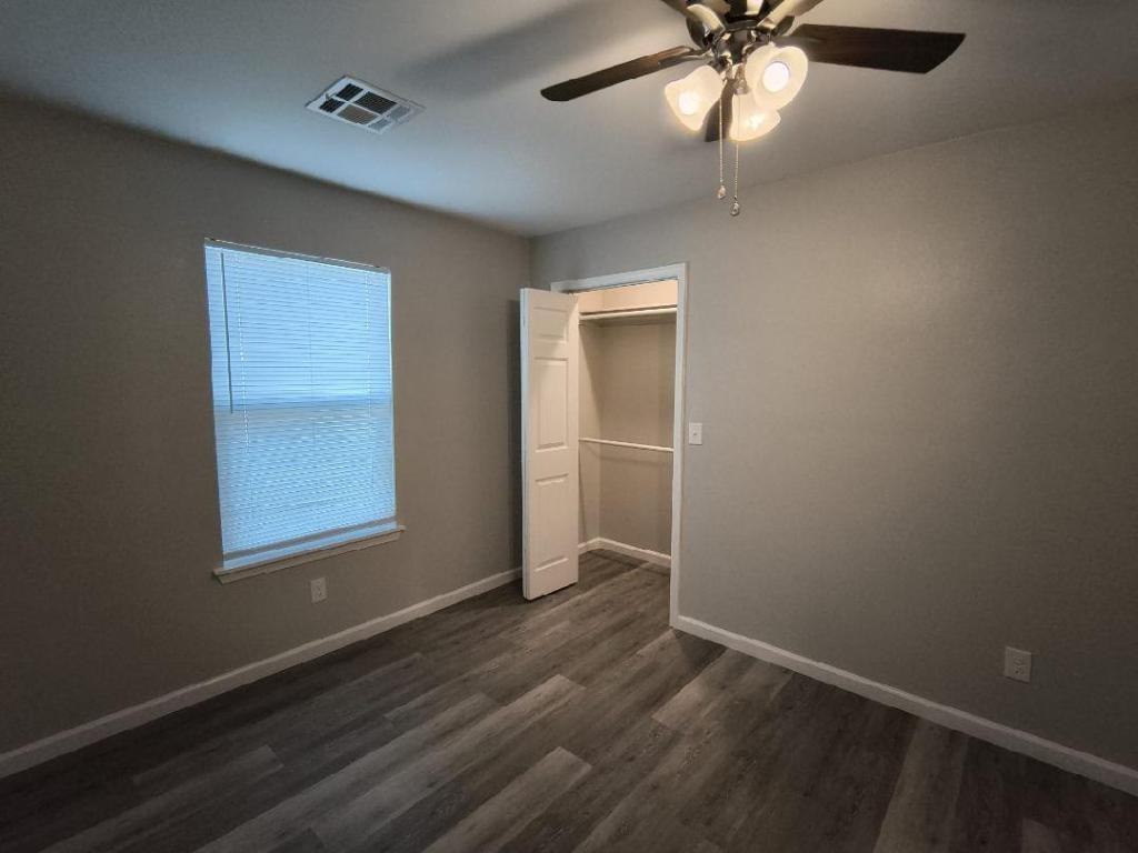 4116 W 56th Pl - Photo 6 of 16