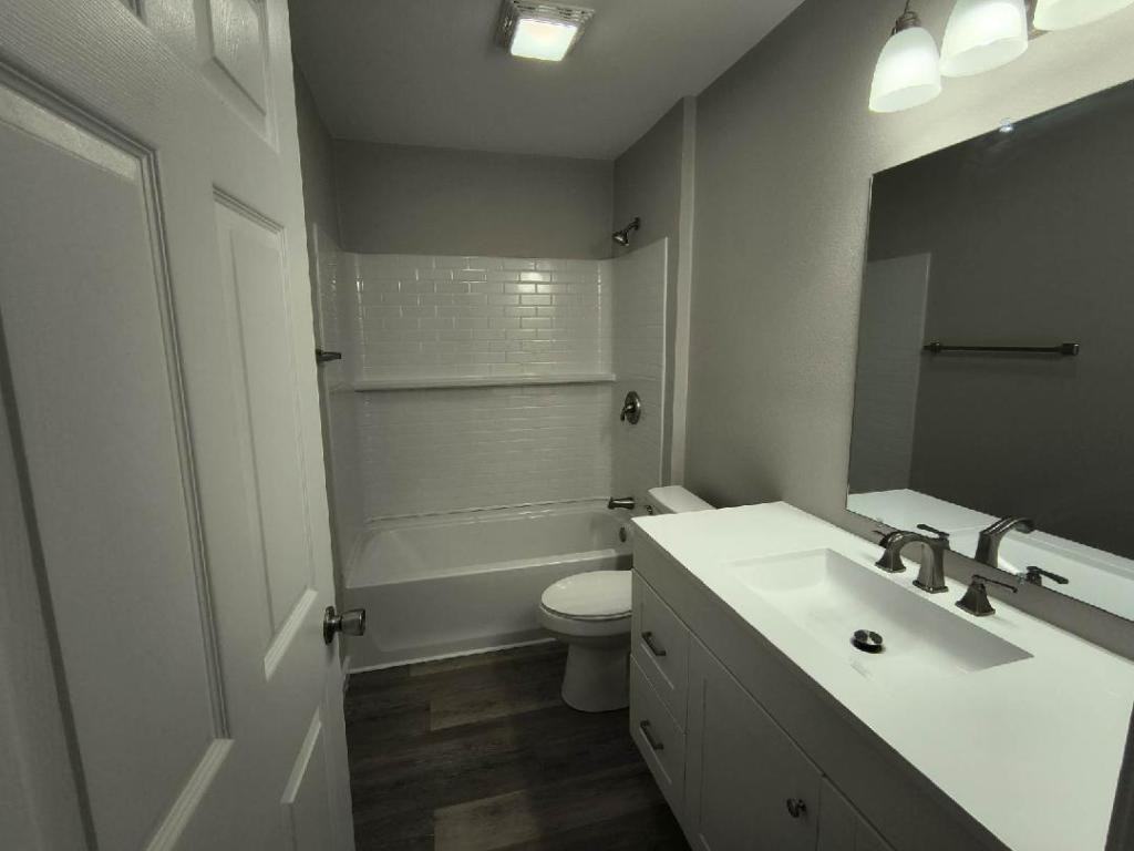4116 W 56th Pl - Photo 7 of 16