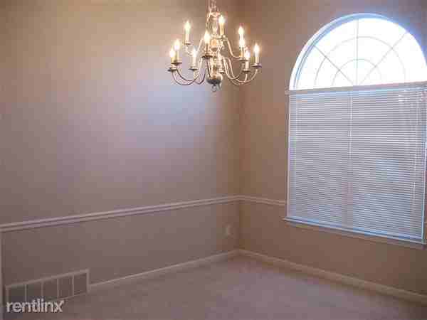 5266 Valerie Cove - Photo 3 of 20