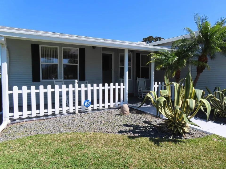 5626 Swan Lake Dr - Photo 4 of 50