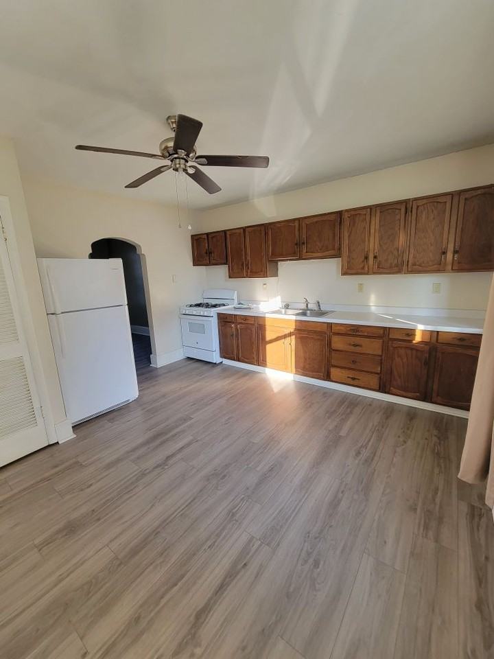 1205 Priestley Ave - Photo 6 of 11