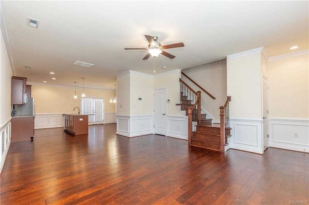 7348 Pebble Lake Dr - Photo 3 of 25