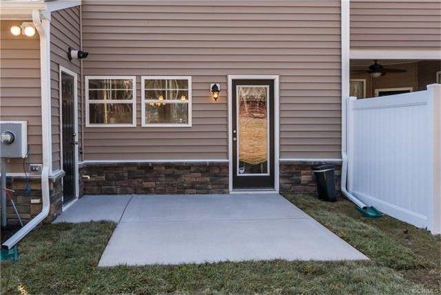 8007 Rutland Village Dr - Photo 5 of 23
