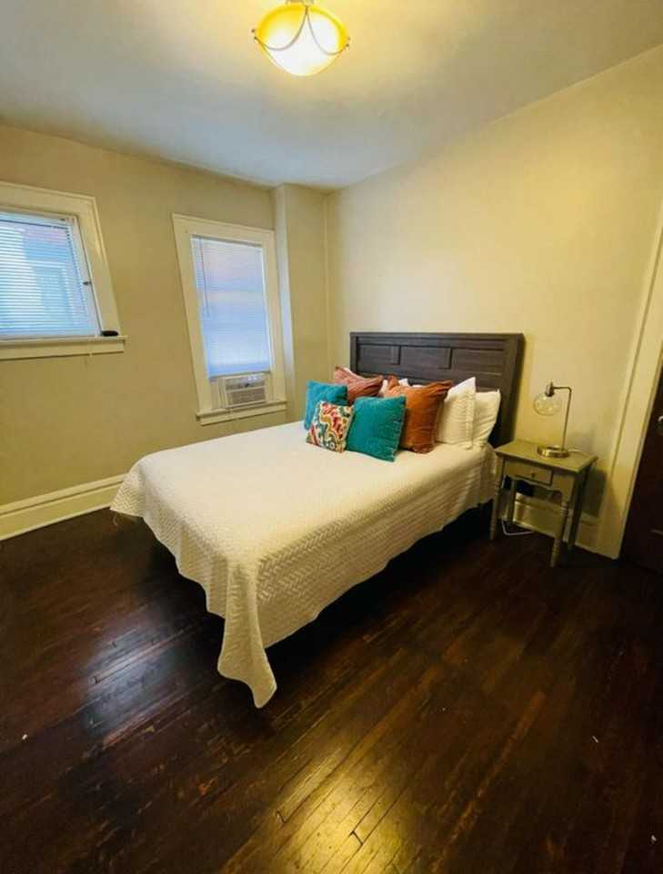 876 Dennison Ave - Photo 7 of 8