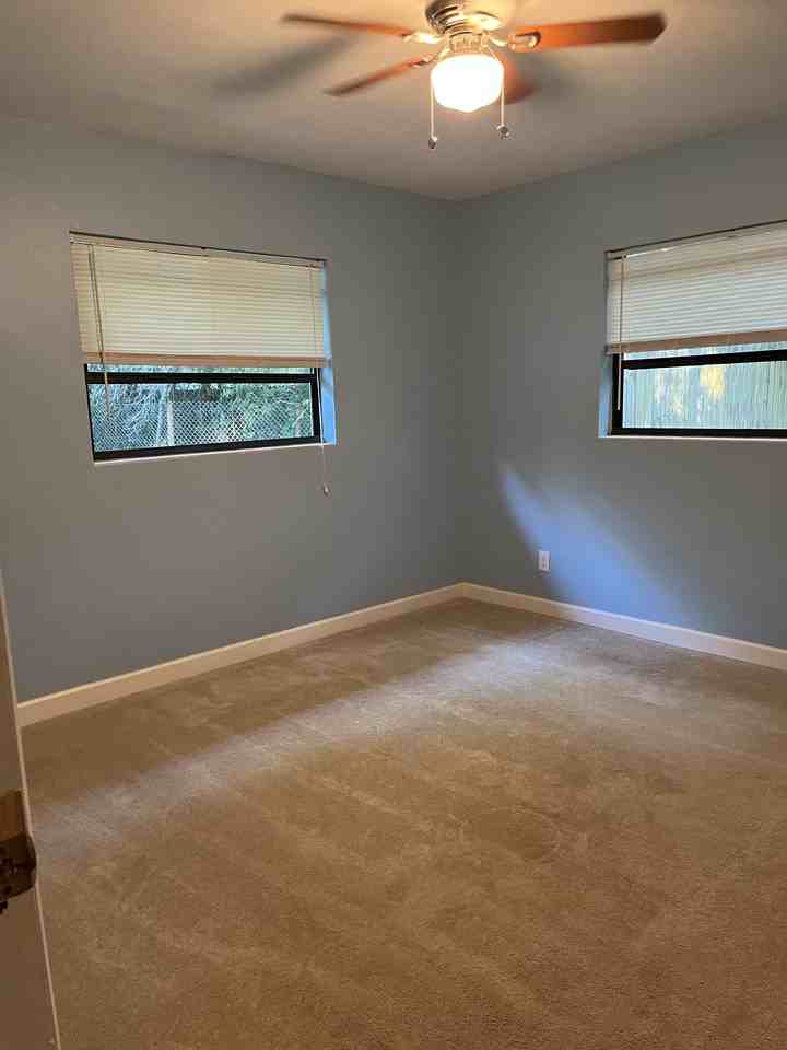 17451 Southside Ct - Photo 6 of 11