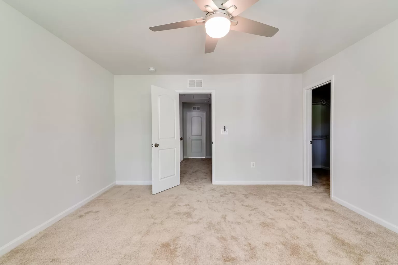 478 Rivanna Hill Rd #1 - Photo 5 of 22