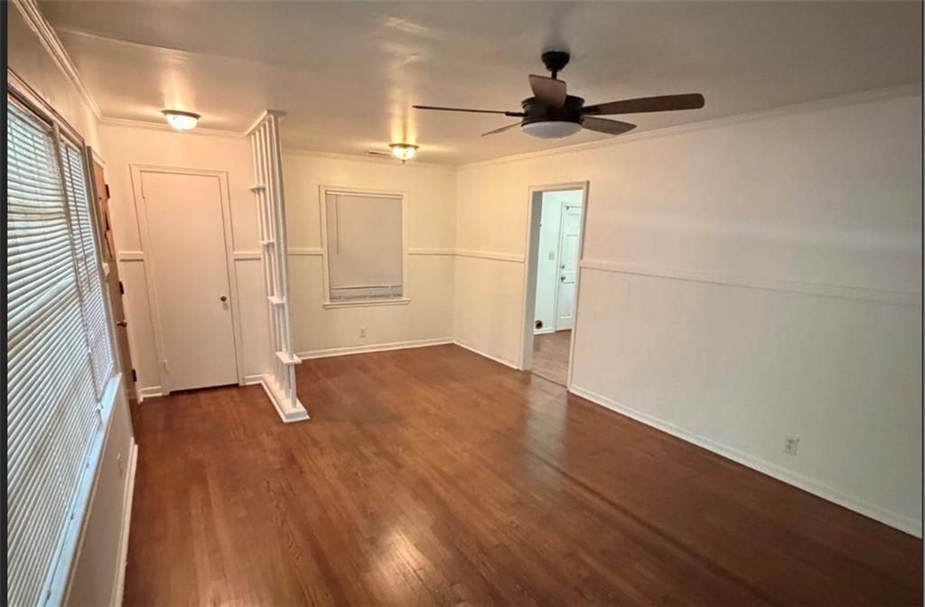 828 Catherine St - Photo 4 of 9