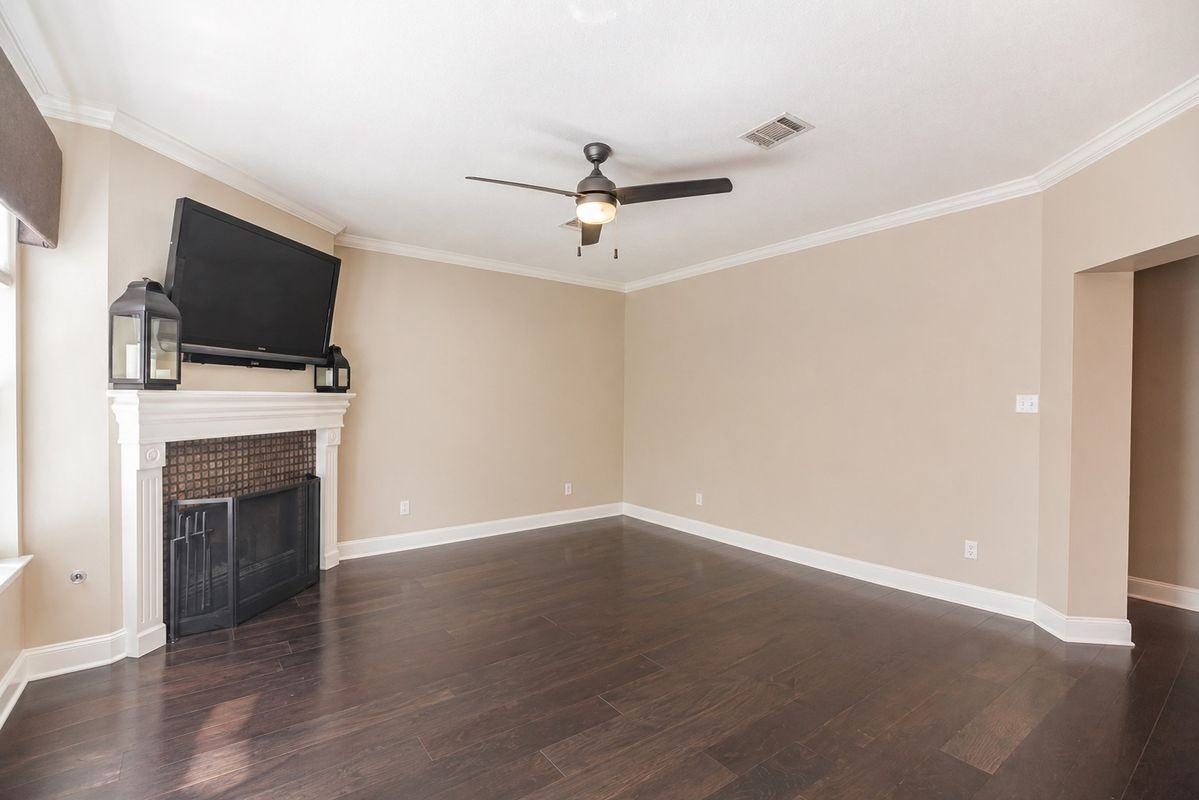 3505 Rip Ford Dr - Photo 5 of 7