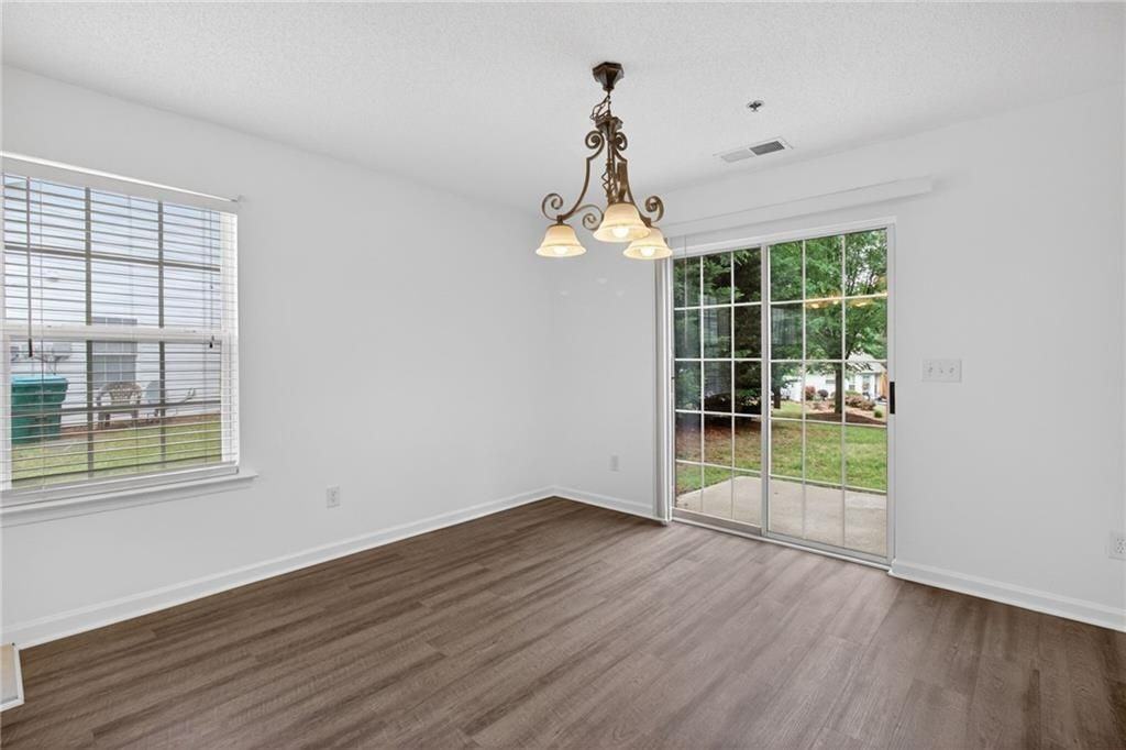 275 Cottonwood Creek Cir - Photo 7 of 30