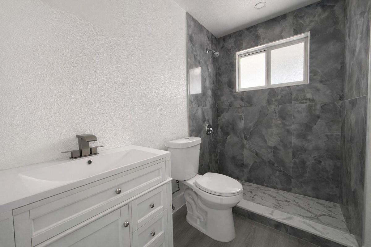 2785 Reo Ln ##1 - Photo 3 of 5
