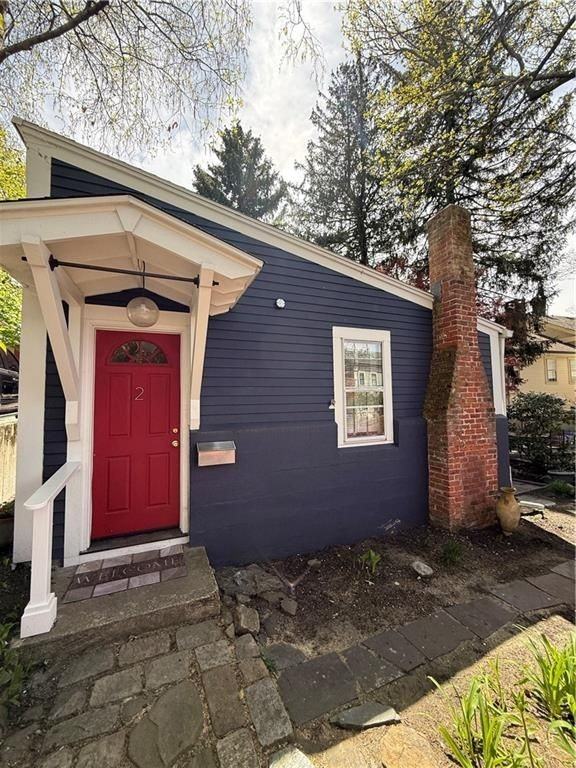 2 Burrs Ln - Photo 2 of 33