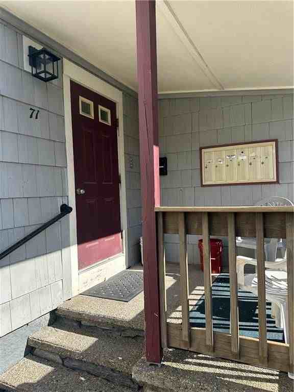 71 Hamlet Ave ##3r - Photo 3 of 30