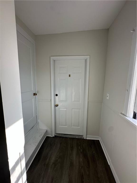 71 Hamlet Ave ##3r - Photo 5 of 30