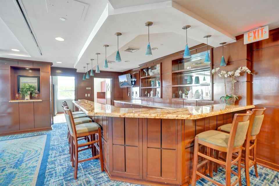 1819 Se 17th St - Photo 2 of 15
