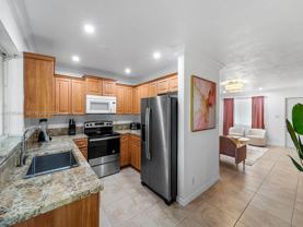 1761 Ne 52nd St ##12 - Photo 1 of 1