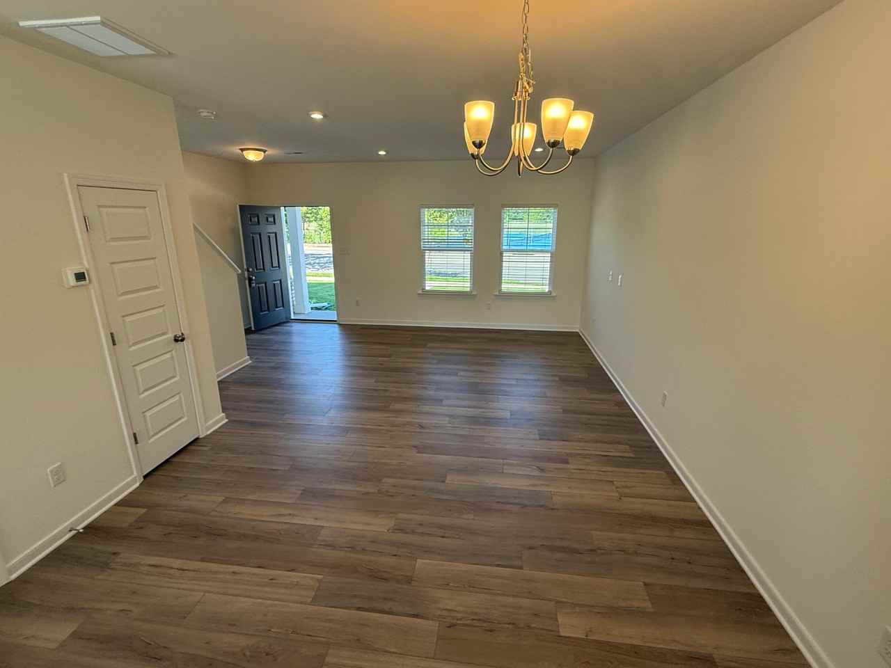3368 Broadwick Rd #1 - Photo 4 of 20