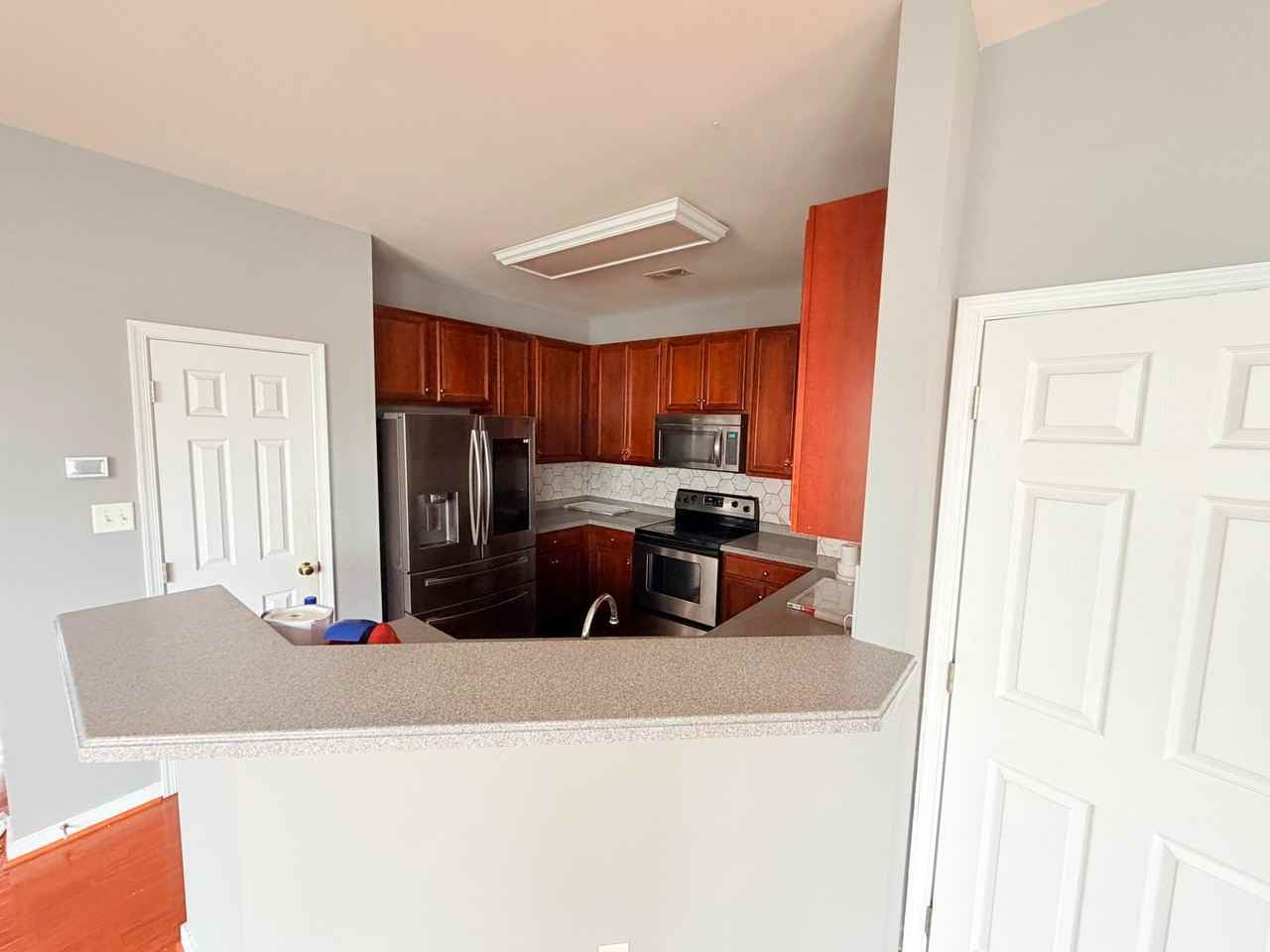 850 Parkland Pl #1 - Photo 4 of 11