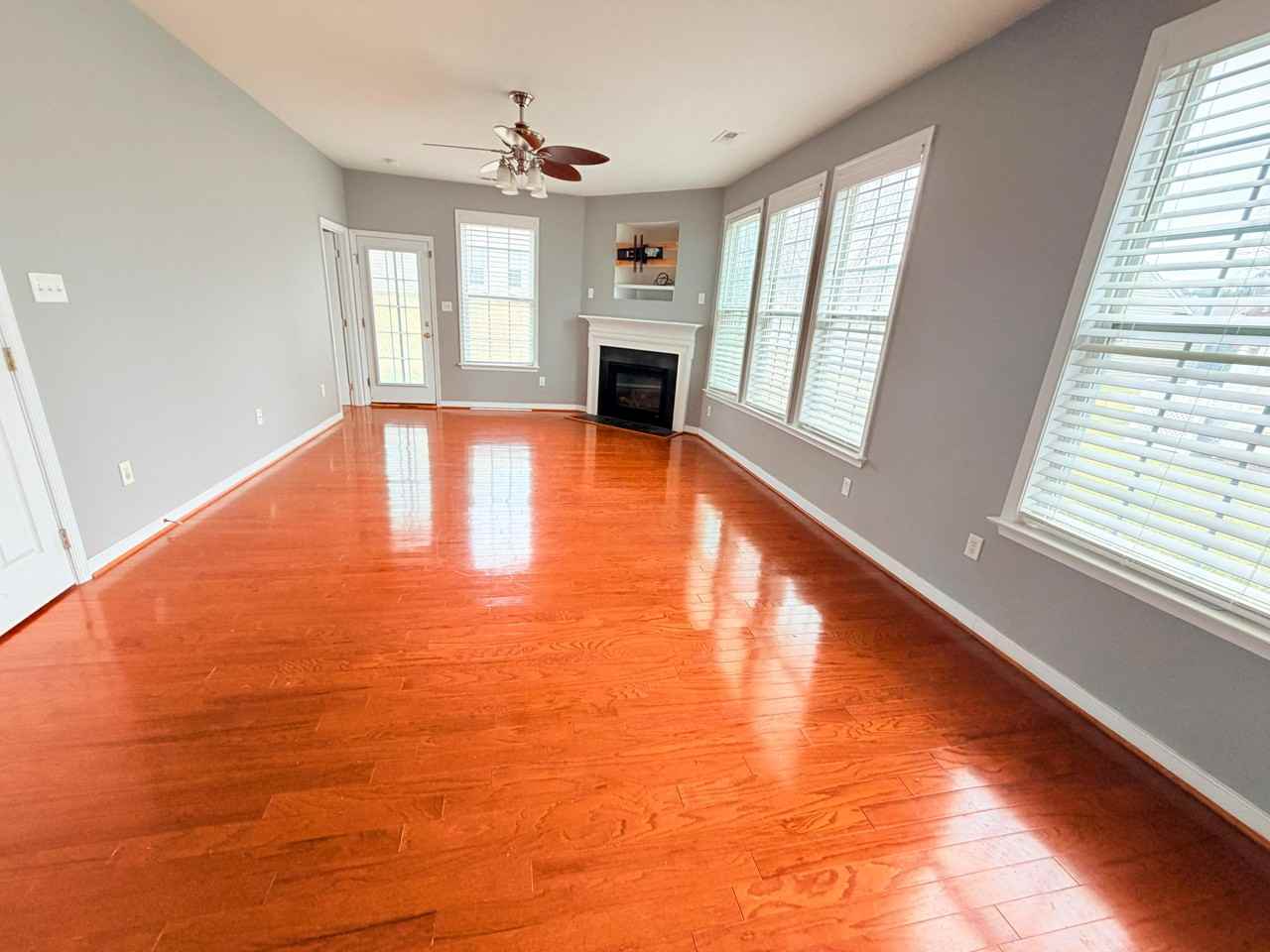 850 Parkland Pl #1 - Photo 6 of 11