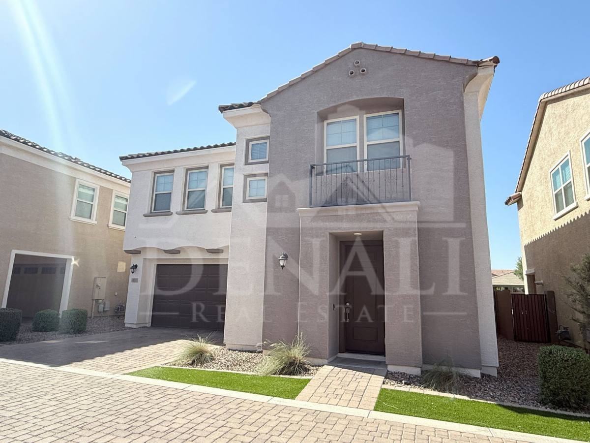 651 N Abalone Dr - Photo 2 of 9