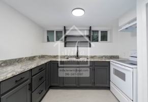 featured image of 128 E 10th Ave #128C