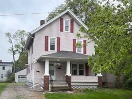 featured image of 336 W 29th St