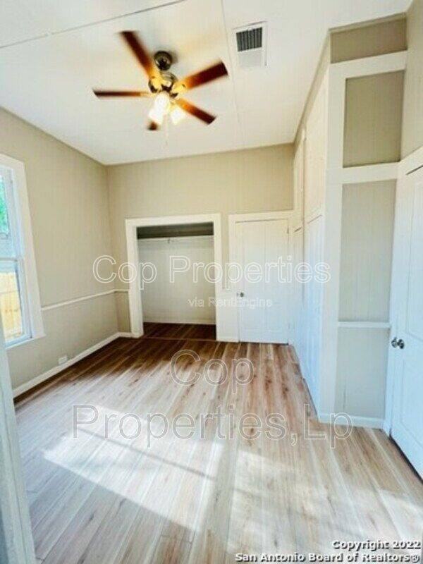 125 Ada St #1