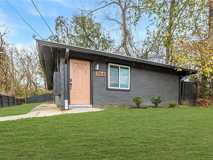 919 Hobson St Sw #B - Photo 1 of 1