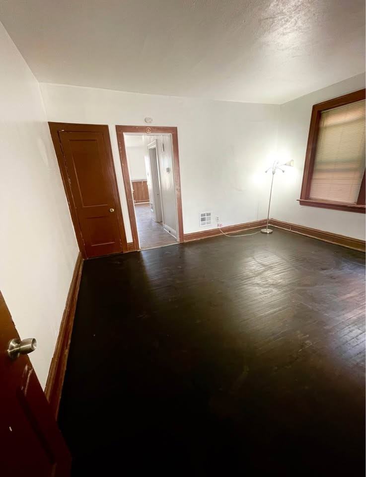 3719 Winnebago St #3719-1st - Photo 5 of 7