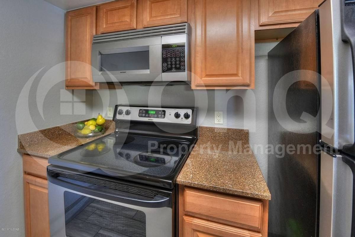 101 S Players Club Dr #10203 - Photo 5 of 10