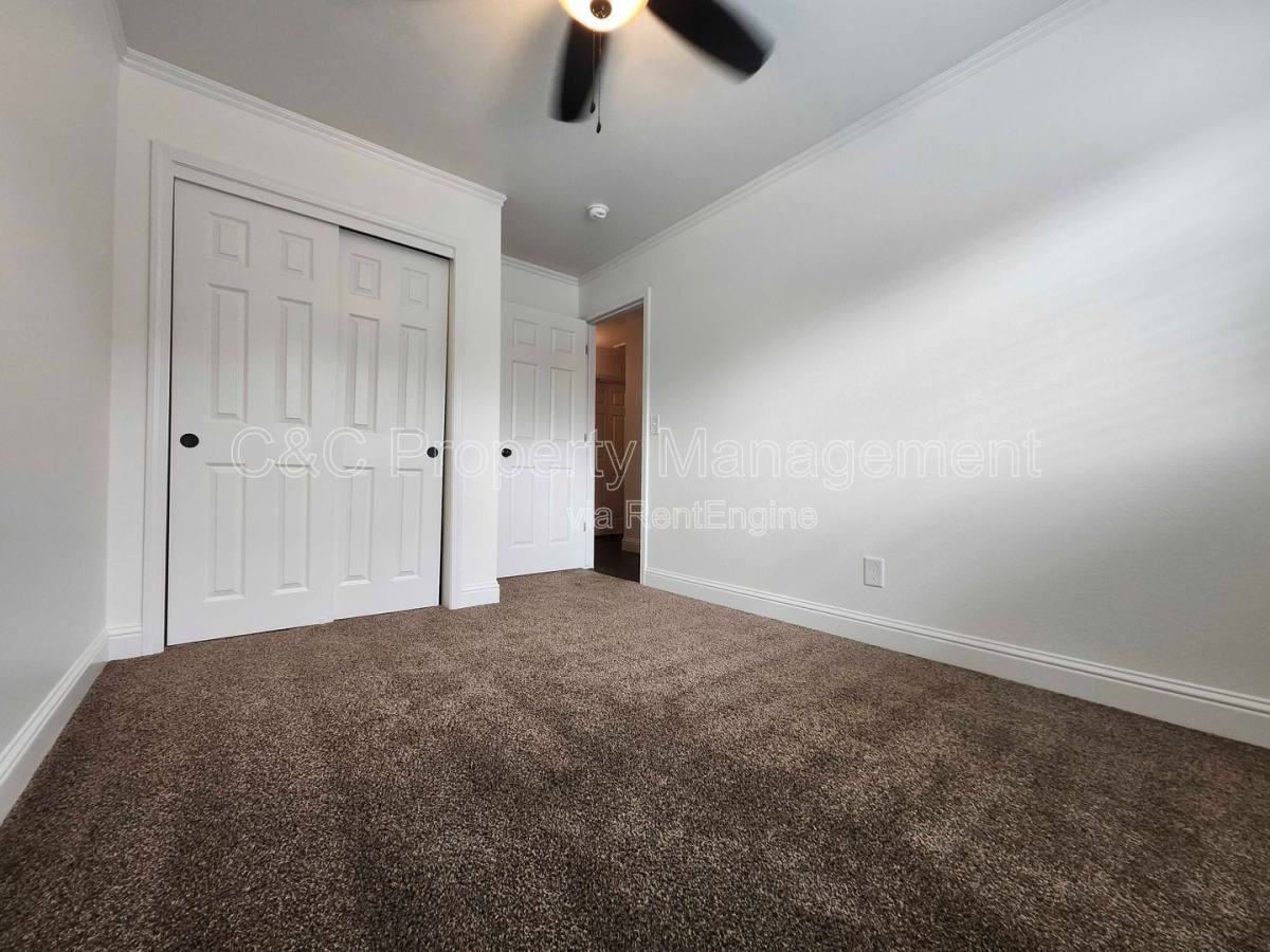 2546 W Victor Ct #102 - Photo 6 of 8