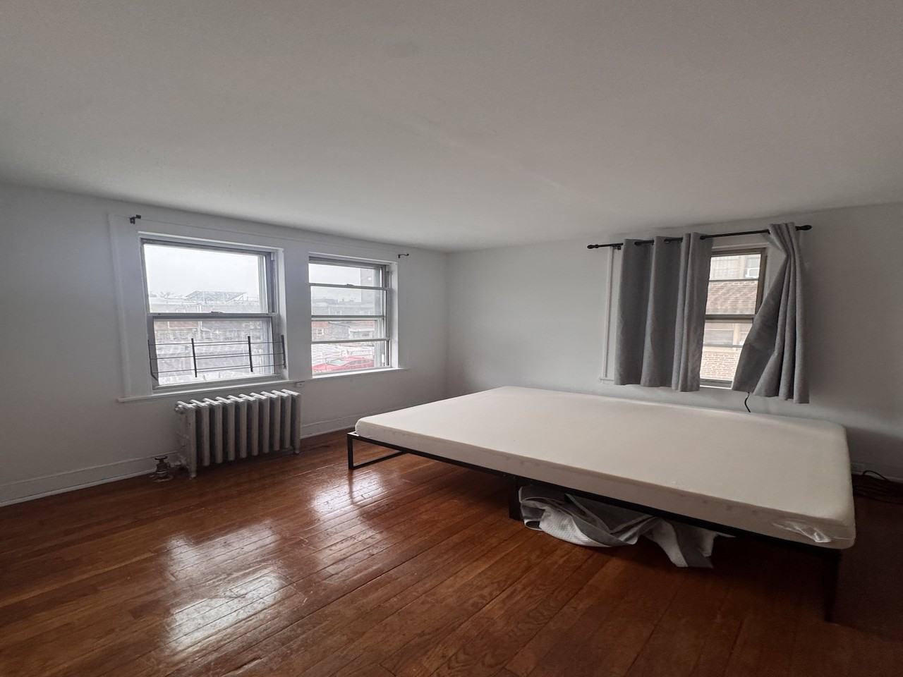 67-96 Burns Street #2 - Photo 4 of 7